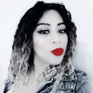 Meet your Posher, Sofia